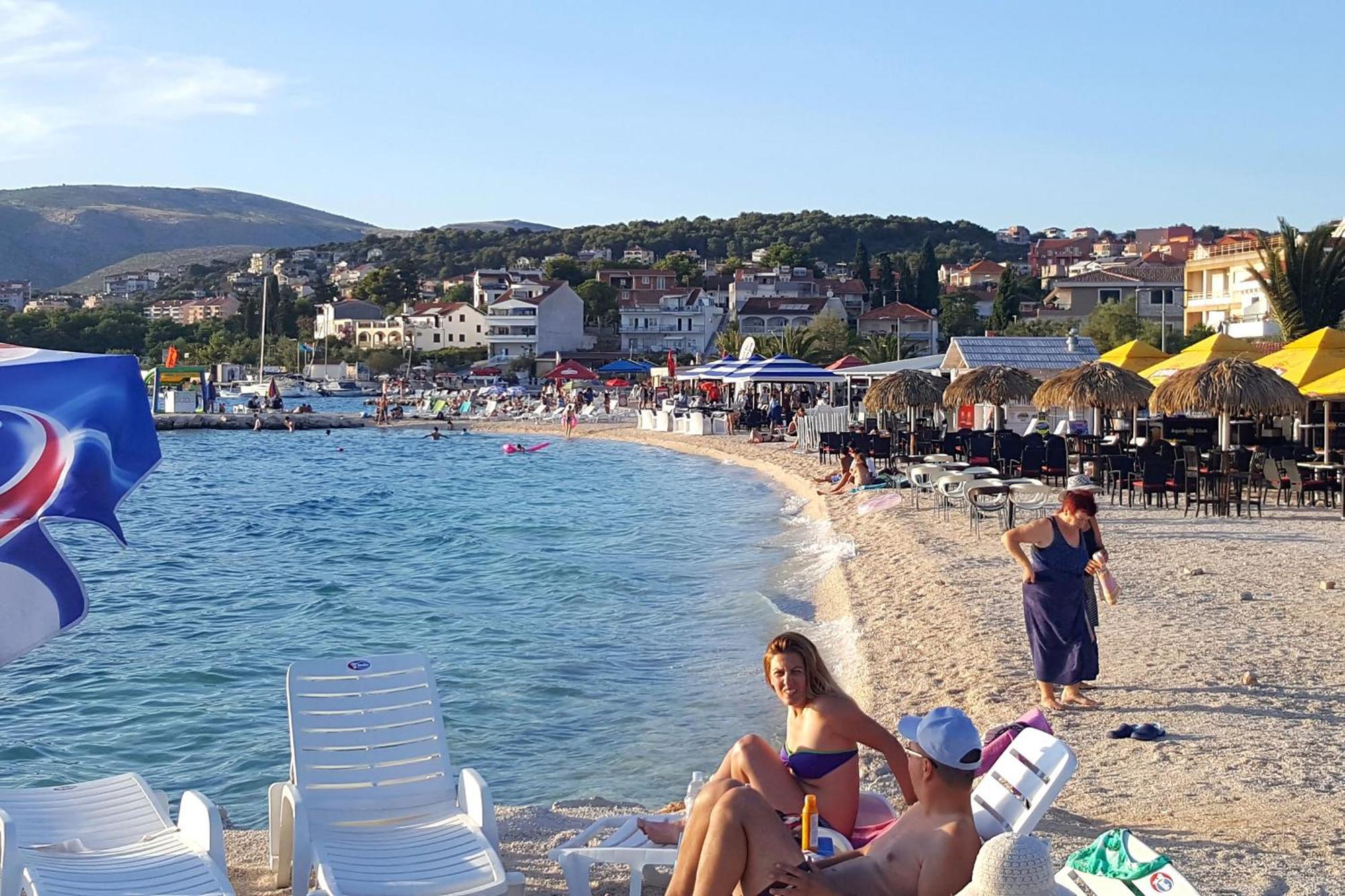 Apartment Okrug Gornji 1069A Trogir Buitenkant foto